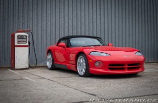 Dodge Viper 