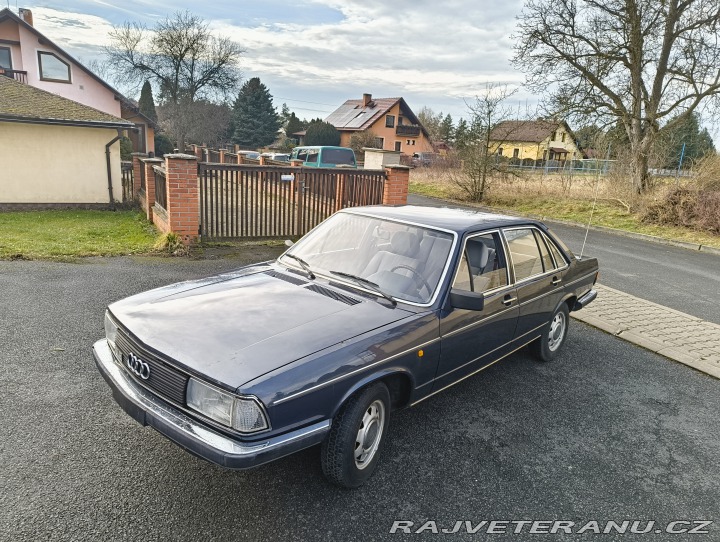 Audi 100 S5 5válec 1982