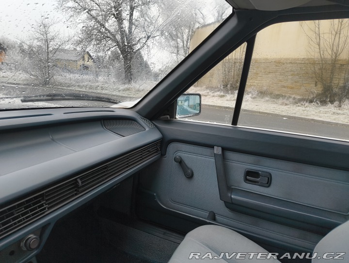 Audi 100 S5 5válec 1982