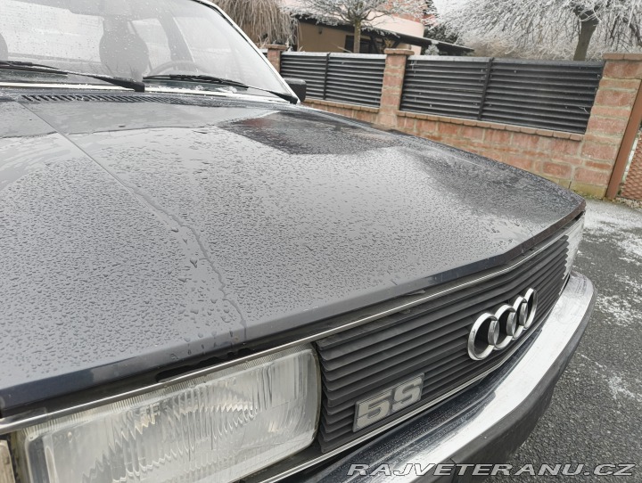 Audi 100 S5 5válec 1982
