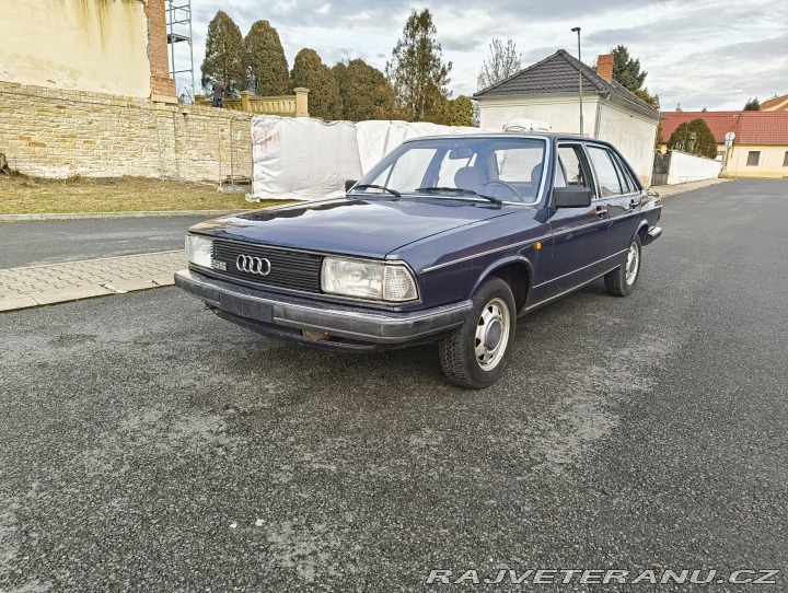 Audi 100 S5 5válec 1982