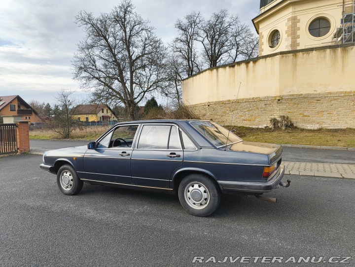 Audi 100 S5 5válec 1982