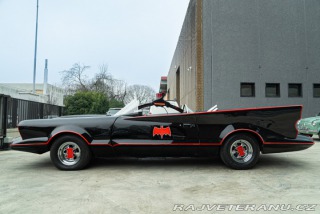 Lincoln Ostatní modely Original Batmobile Replica 1966
