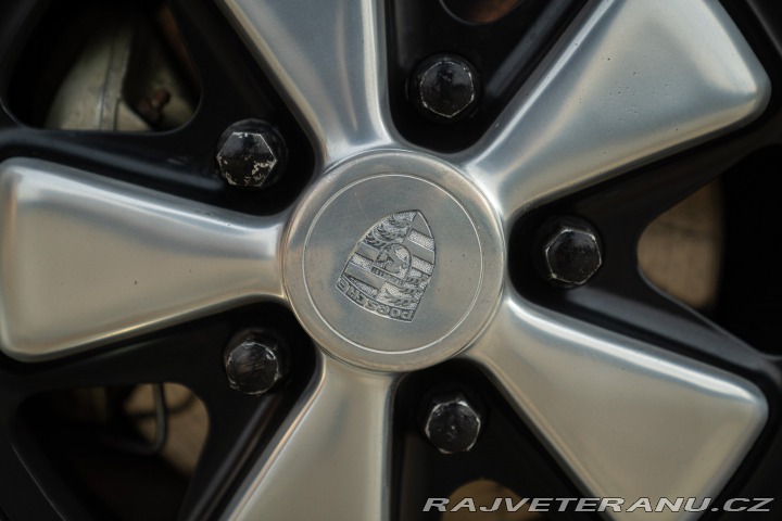 Porsche 911 TARGA 2.4 S OIL KLAPPE 1972