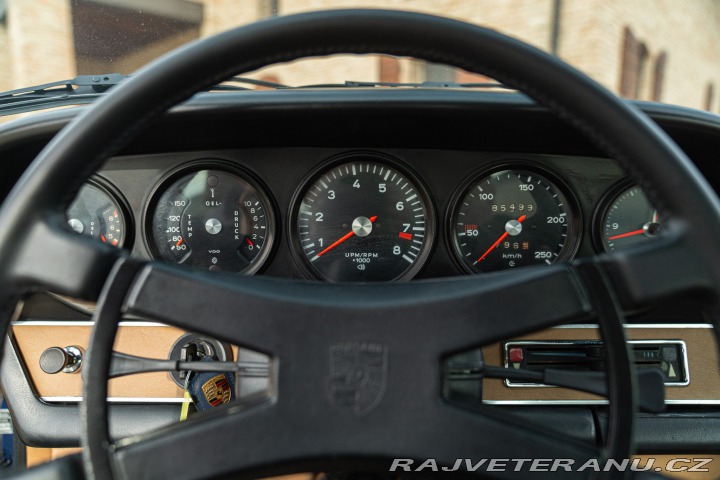 Porsche 911 TARGA 2.4 S OIL KLAPPE 1972