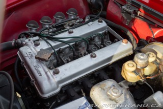 Alfa Romeo 2000 GT 2000 VELOCE replica GTAM 1973