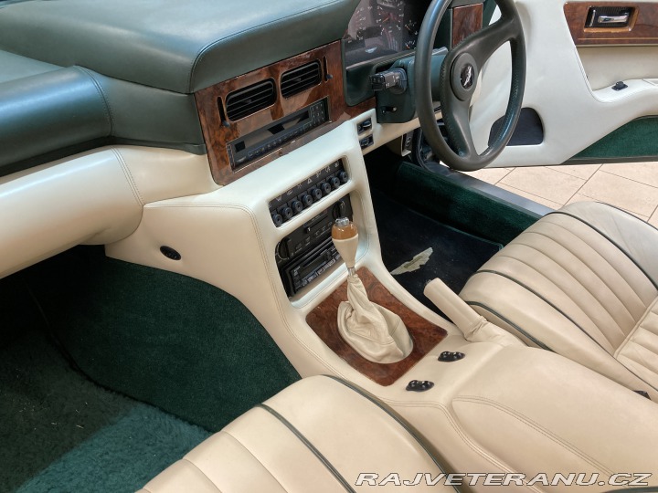 Aston Martin Virage 1991