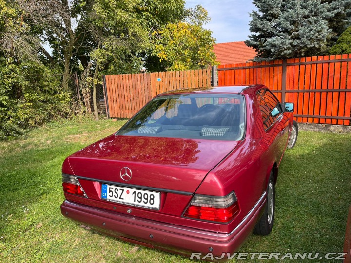 Mercedes-Benz 320 124 1994