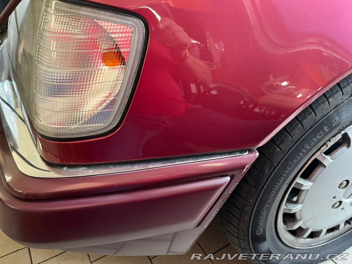 Mercedes-Benz 320 124 1994