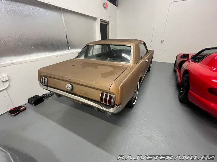 Ford Mustang coupe V8 original 1964