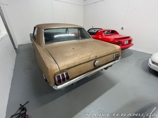 Ford Mustang coupe V8 original 1964