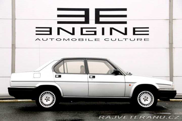 Alfa Romeo Ostatní modely 90 1986