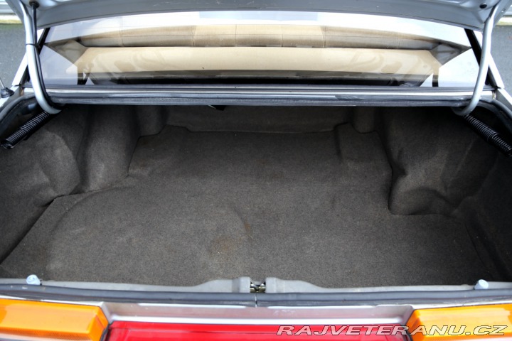 Alfa Romeo Ostatní modely 90 1986