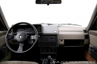 Alfa Romeo Ostatní modely 90 1986