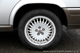 Alfa Romeo Ostatní modely 90 1986