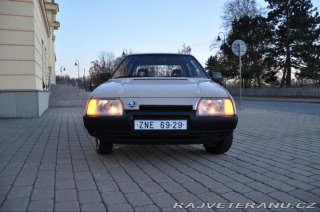 Škoda Favorit 136 L 1989