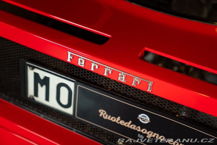 Ferrari F40 1990