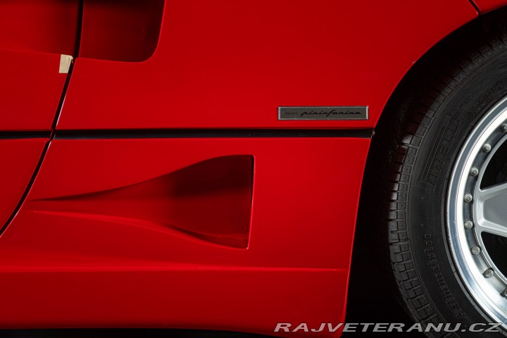 Ferrari F40 1990