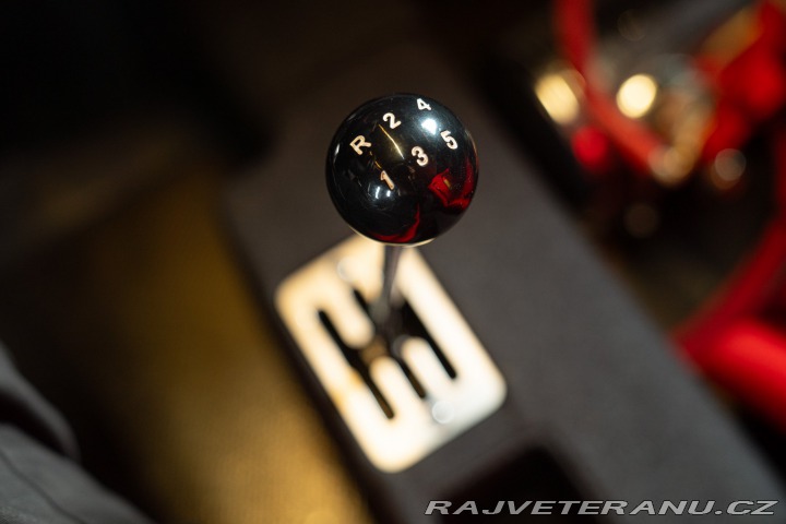 Ferrari F40 1990