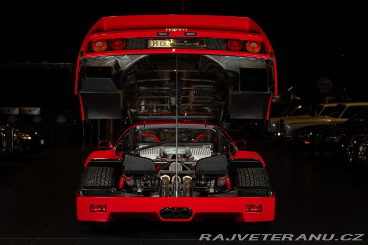 Ferrari F40 1990