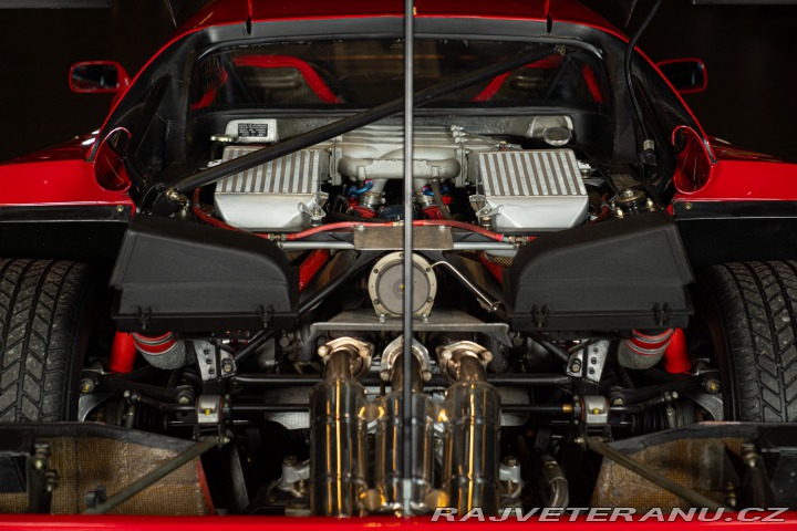Ferrari F40 1990