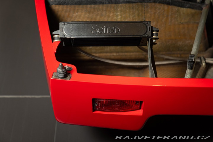 Ferrari F40 1990