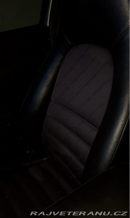 Porsche 944 1985