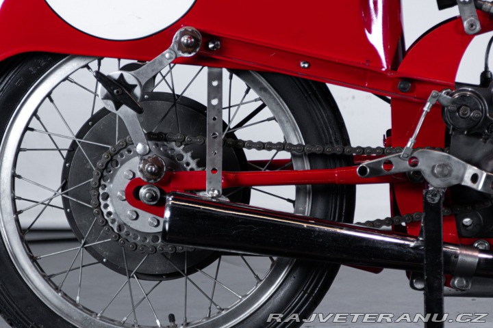 Moto Guzzi Ostatní modely GAMBALUNGA 1948