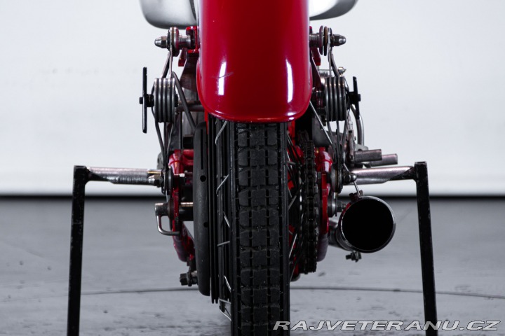 Moto Guzzi Ostatní modely GAMBALUNGA 1948