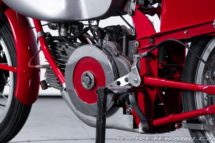 Moto Guzzi Ostatní modely GAMBALUNGA 1948