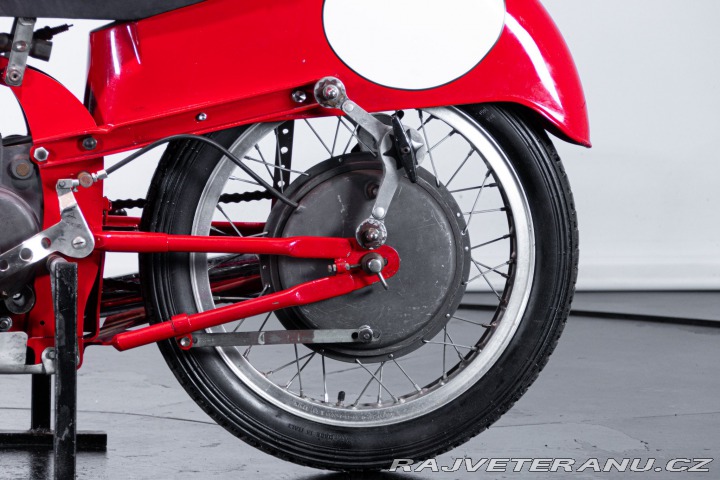 Moto Guzzi Ostatní modely GAMBALUNGA 1948