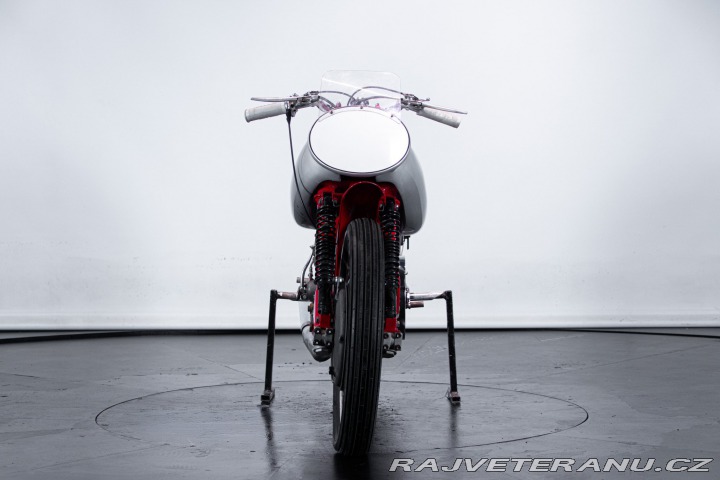 Moto Guzzi Ostatní modely GAMBALUNGA 1948