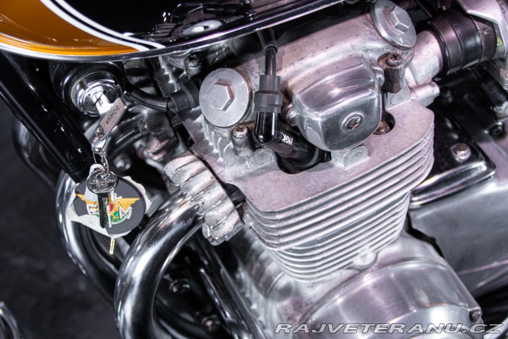 Honda CB 500 FOUR 1975