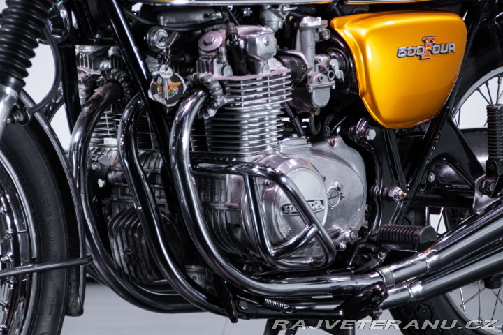 Honda CB 500 FOUR 1975