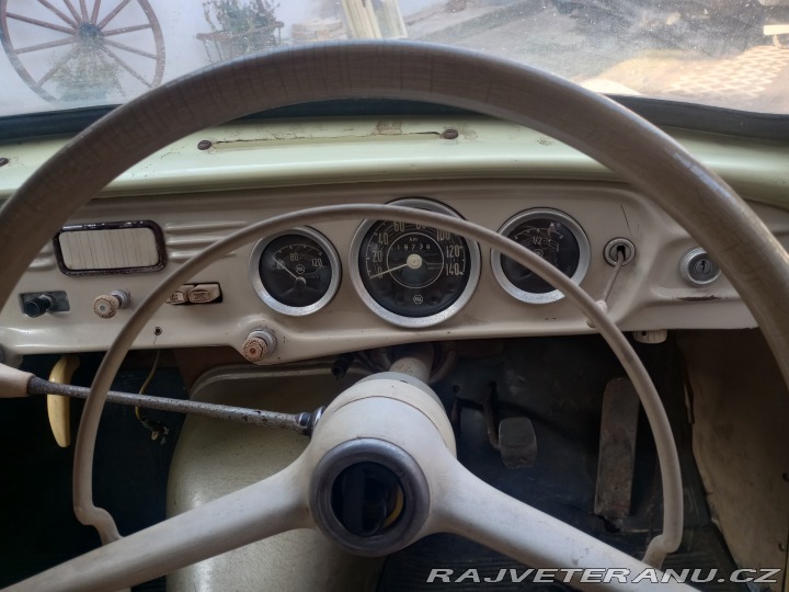 Škoda Octavia Super - pravé řízení 1961
