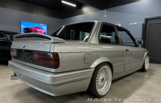 BMW 3 E30 1988