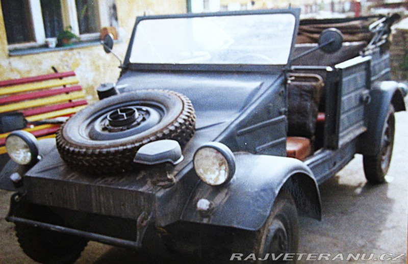 Volkswagen Kübelwagen KDF 82