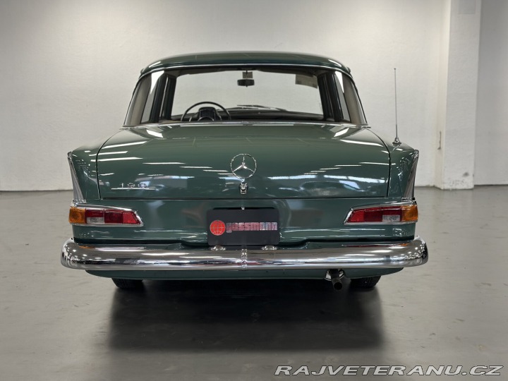 Mercedes-Benz 190 (6) 1964