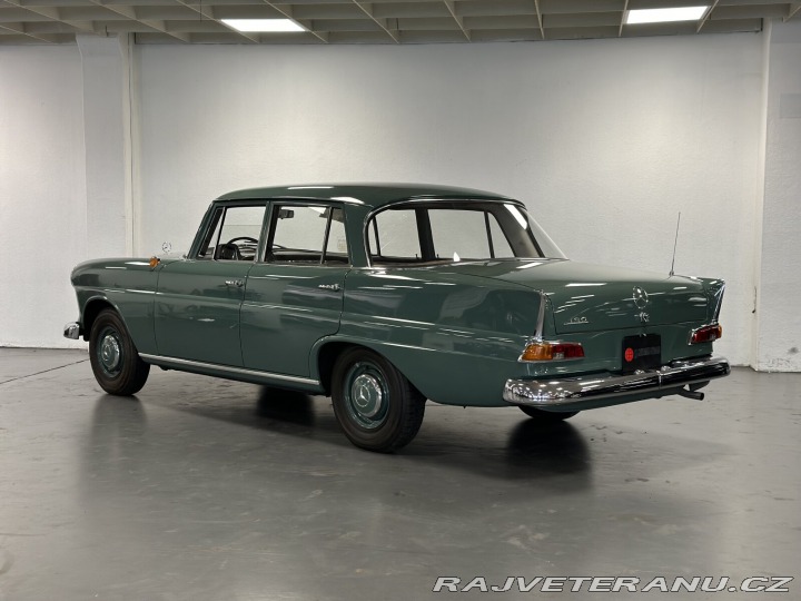 Mercedes-Benz 190 (6) 1964