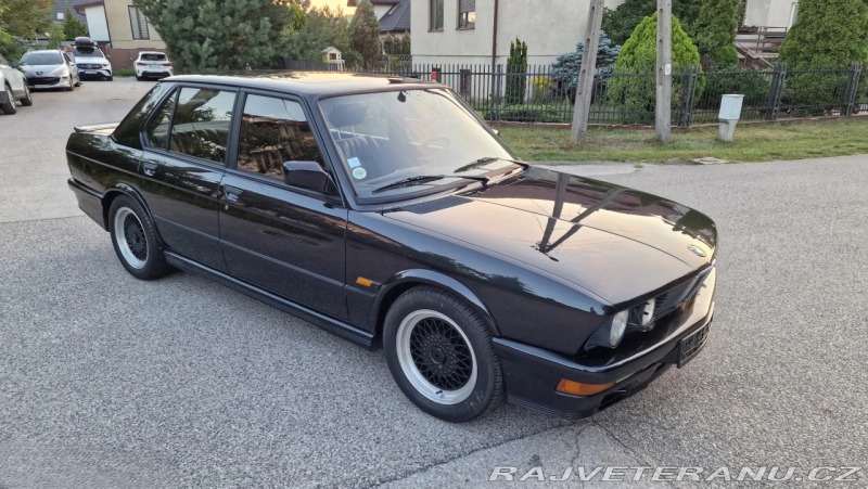BMW 5 M535i