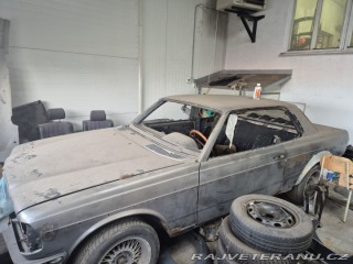 Mercedes-Benz 230 123 CE 1981