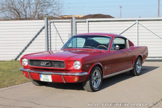 Ford Mustang po komplet renovaci v ČR 1966