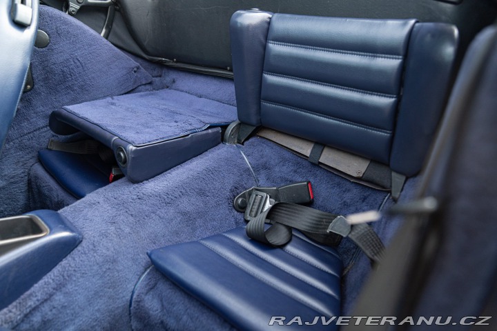 Porsche 911 964 (911) CARRERA 2 CABRIOLET 1991