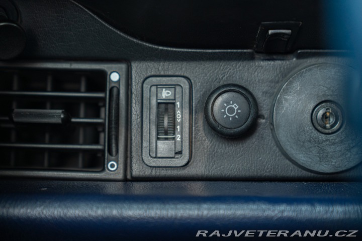 Porsche 911 964 (911) CARRERA 2 CABRIOLET 1991