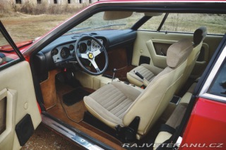 Ferrari 308 GT4 Dino 1975