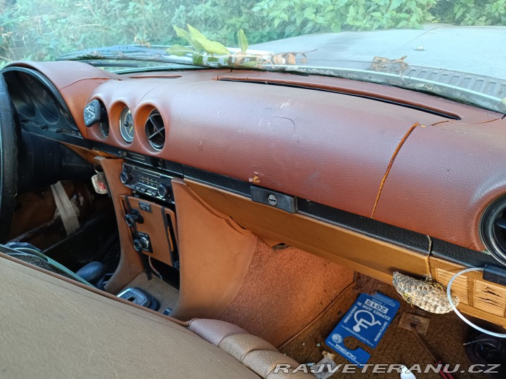 Mercedes-Benz SL 107 1972