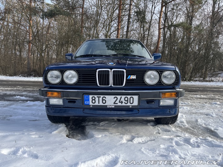 BMW 3 E30 320i 1987