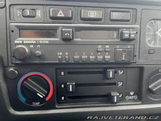 BMW 3 E30 320i 1987