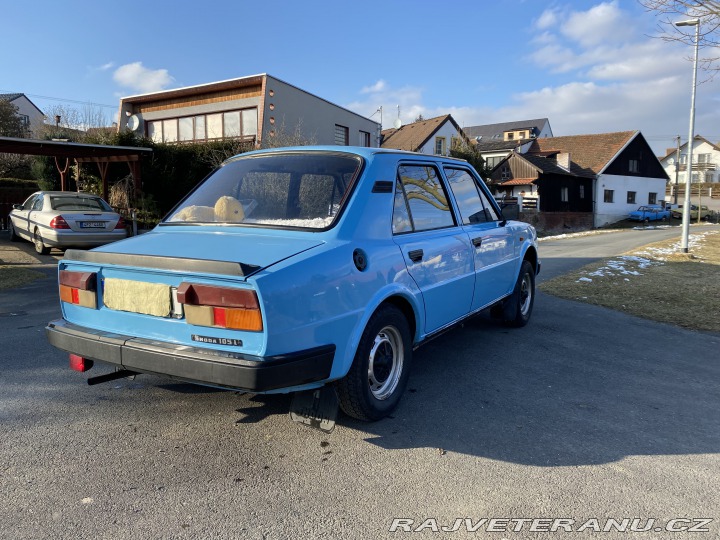 Škoda 105  1987