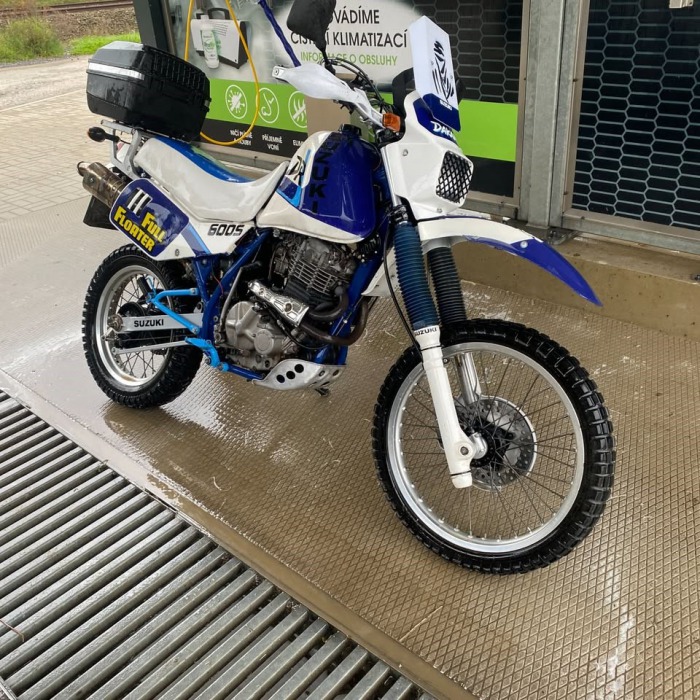 Suzuki DR 600R Dakar